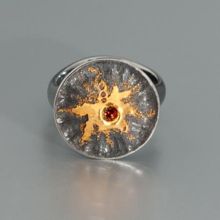 Vulkan Schmuck, Schmuckring 925 Silber, Goldschmiede-Schmuck, rote Brillanten, ausgefallener Schmuck, großer Silberring massiv, Geschenkidee zu Weihnachten Schmuck