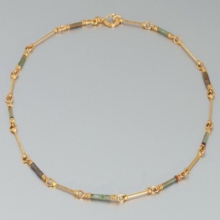 Echt Gold Halskette mit blauen Steinen, ausgefallene Gold Kette für Damen, Geschenkidee zu Weihnachten Schmuck, Schmuck nach Wunsch anfertigen lassen 