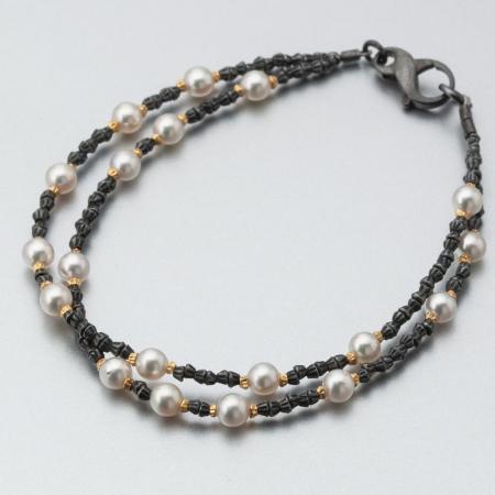 handgemachter Armschmuck aus Silber, Perlen Armband, modernes Perlenarmband, schöner Perlenschmuck, Schmuck vom Goldschmied