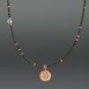 Zarte Halskette mit kleinem Anhänger aus Rotgold, Silberhalskette mit feinem Anhänger, Goldschmiede-Schmuck 